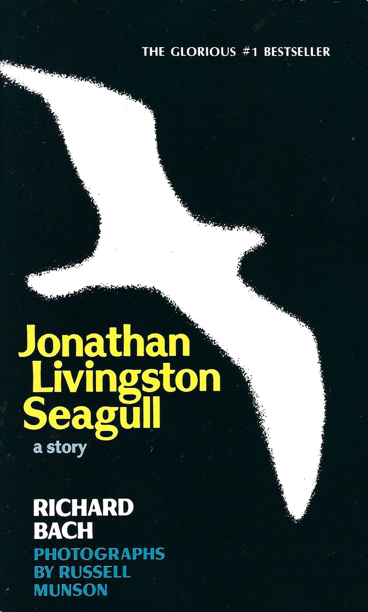Jonathan Livingston Seagull. Richard Bach (paperback)